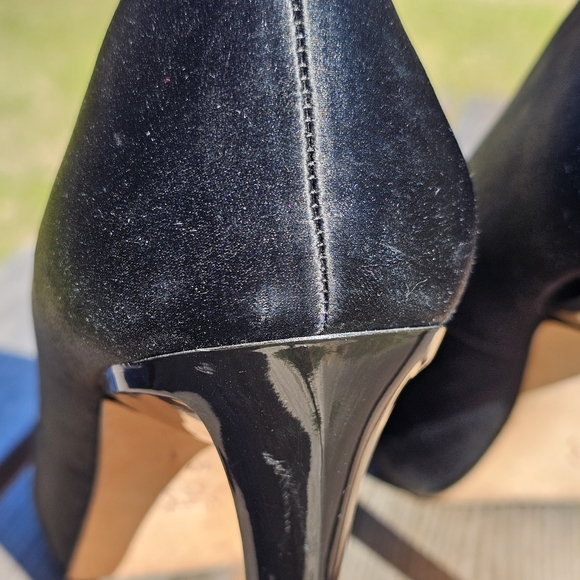 BCBGMaxAzria black satiny stilettos - Picture 3 of 9